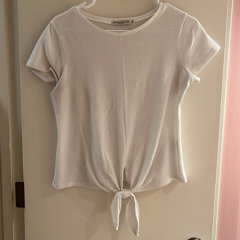 Womens white knot shirt